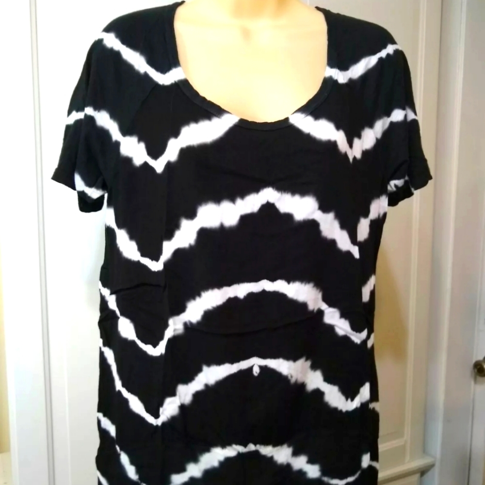 XCVI Black White Short Sleeve Scoop Neck Top Blouse Medium